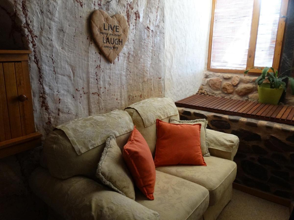 Villa Dinky Di'S Dugout Coober Pedy Exterior foto