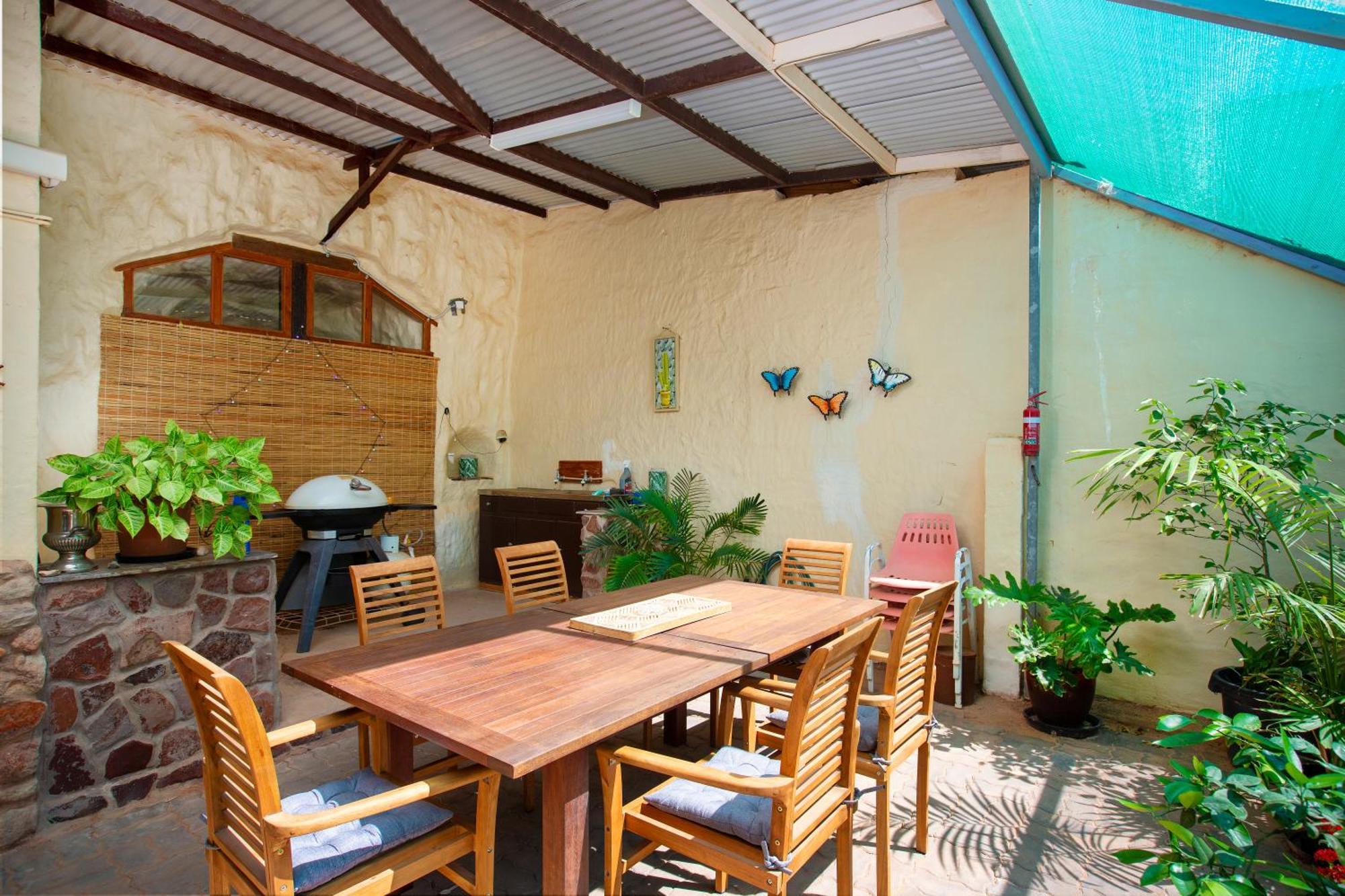 Villa Dinky Di'S Dugout Coober Pedy Exterior foto