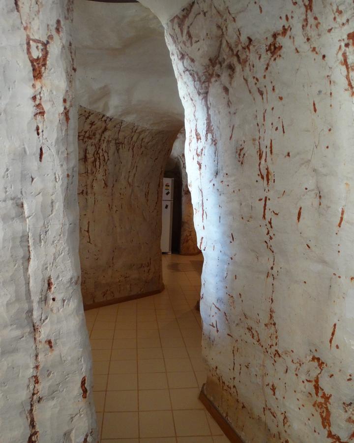 Villa Dinky Di'S Dugout Coober Pedy Exterior foto