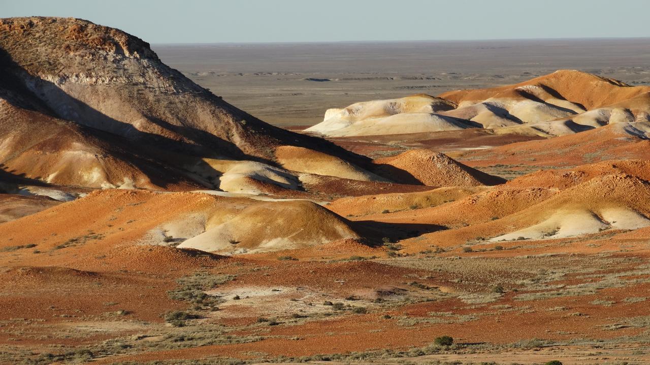 Villa Dinky Di'S Dugout Coober Pedy Exterior foto